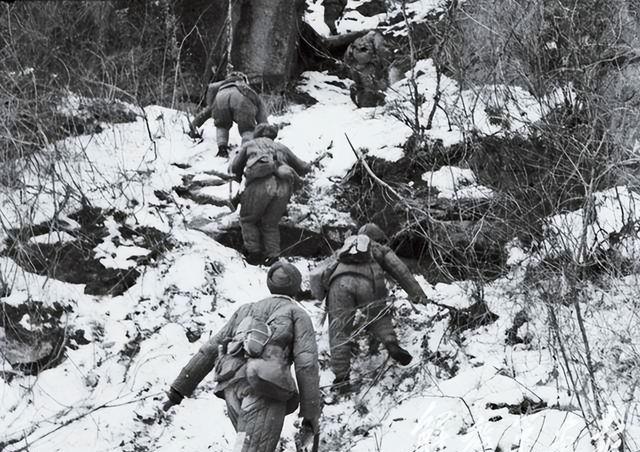 了然：放眼世间再也找不到能与毛主席抗衡的人开元棋牌朝鲜战争尘埃落定蒋介石仰天长叹心中(图6)