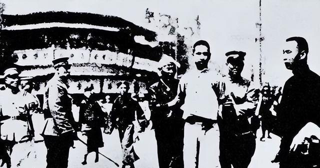 了然：放眼世间再也找不到能与毛主席抗衡的人开元棋牌朝鲜战争尘埃落定蒋介石仰天长叹心中(图2)