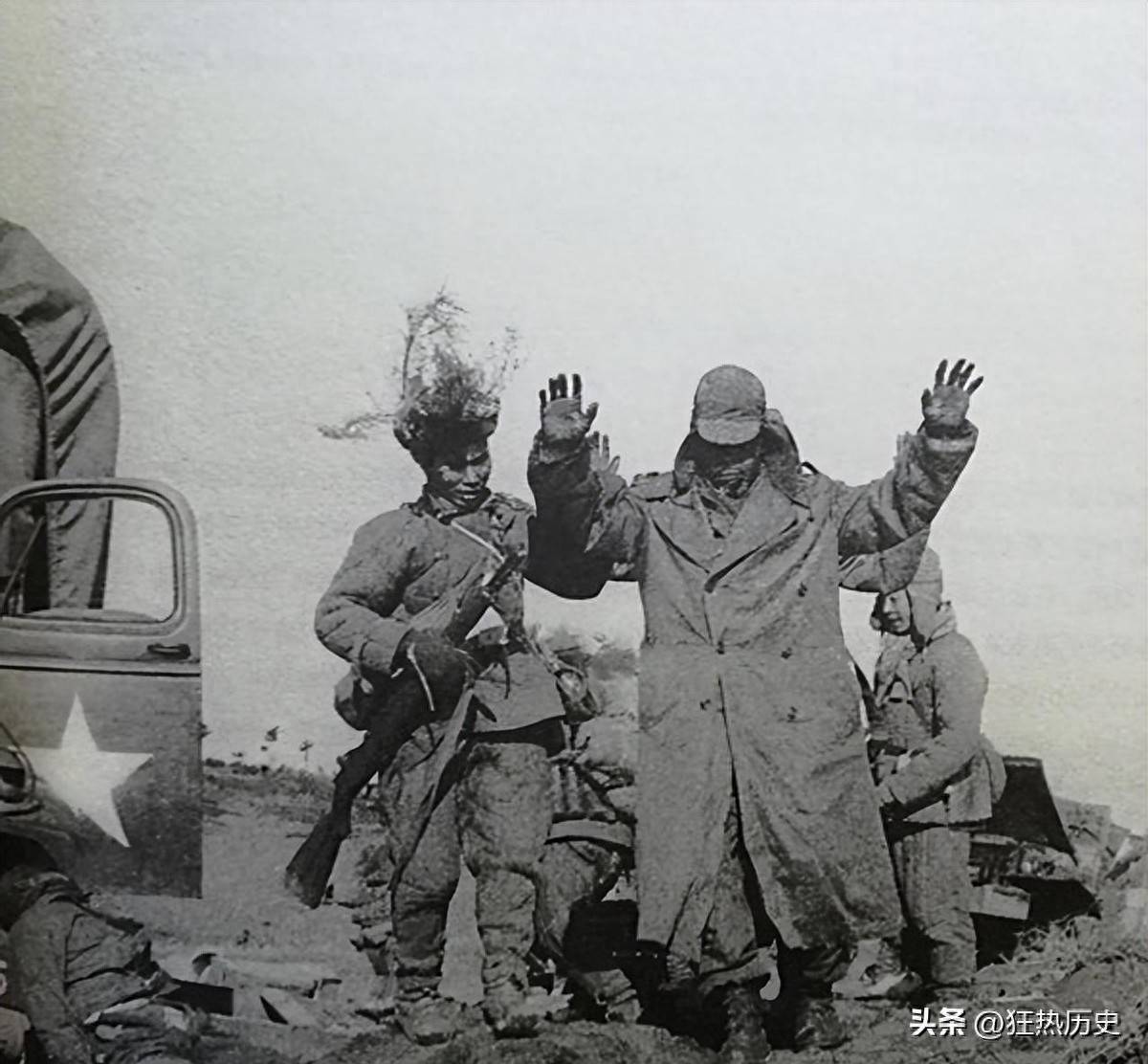 底发现美军不论生死均要补一枪为何？开元棋牌网站长津湖一战志愿军在彻(图3)