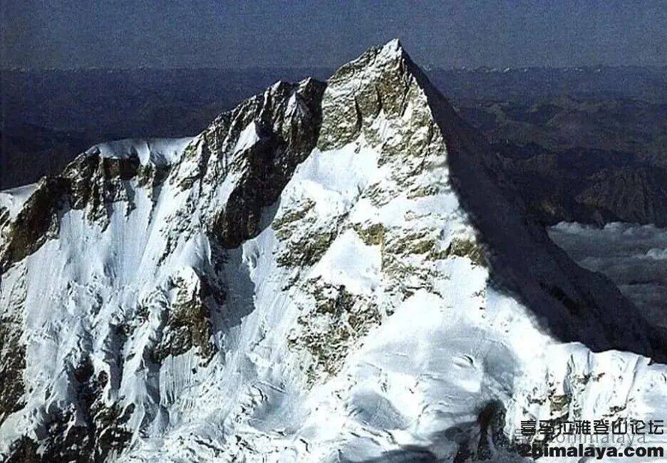 罗斯登山者首攀海拔8163米峰鲜少有人尝试西南壁的替换线路开元棋牌app尼泊尔]2025年年度十大探险活动2 - 俄(图18)